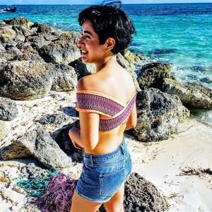 Meet your Posher, Lia